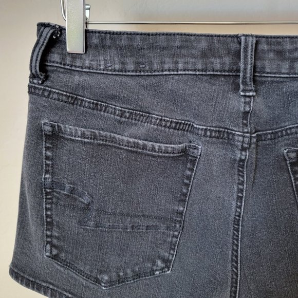 American Eagle Outfitters Hi-Rise Shortie Black Denim Jean Shorts - Picture 8 of 16